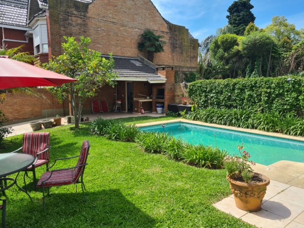 Venta Lindisima Casa en Martinez Vias a Libertador