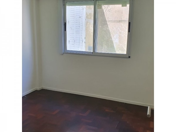 Lindísimo Departamento con Jardín
