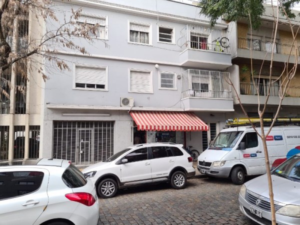 Lindísimo Departamento con Jardín