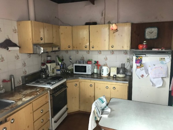 Venta Casa a Refaccionar Apto Credito