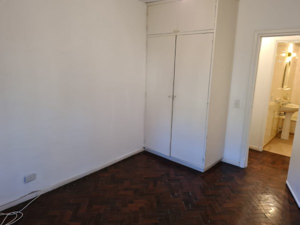 Departamento de 3 Ambientes con Jardín