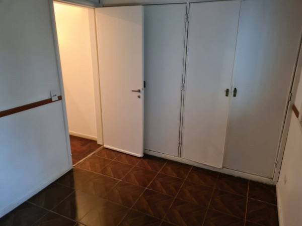 Departamento de 3 Ambientes con Jardín
