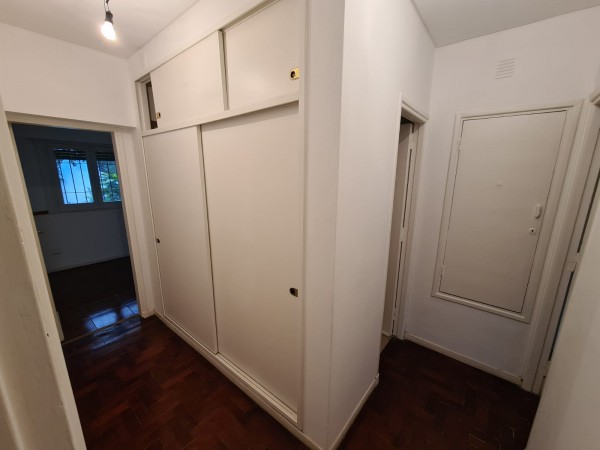 Departamento de 3 Ambientes con Jardín
