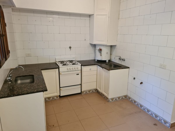 Departamento de 3 Ambientes con Jardín