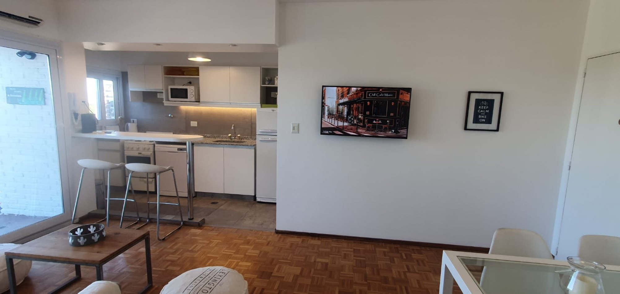 Departamento 2 ambientes con espectacular vista al Rio y mucha luz
