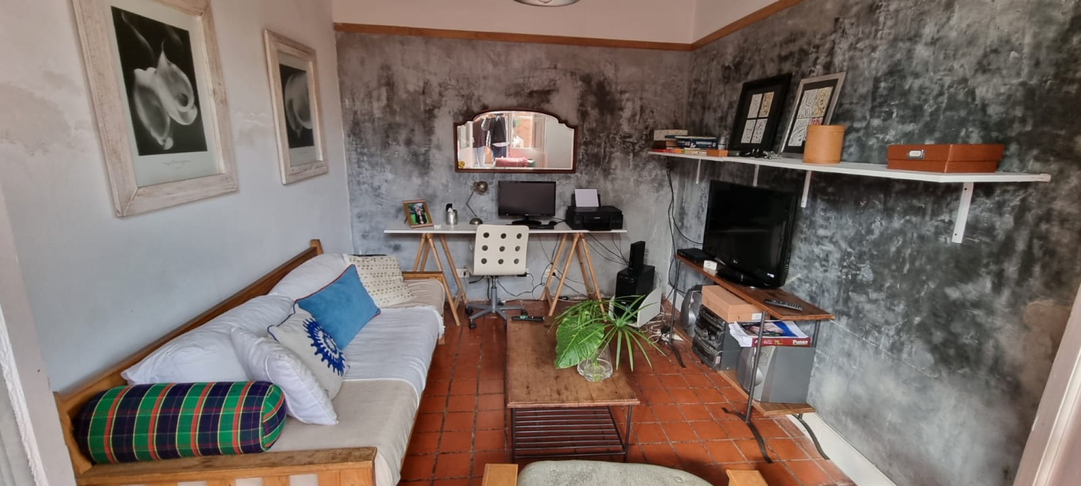 Venta Lindisima Casa Estilo Colonial, en San Isidro con Pileta