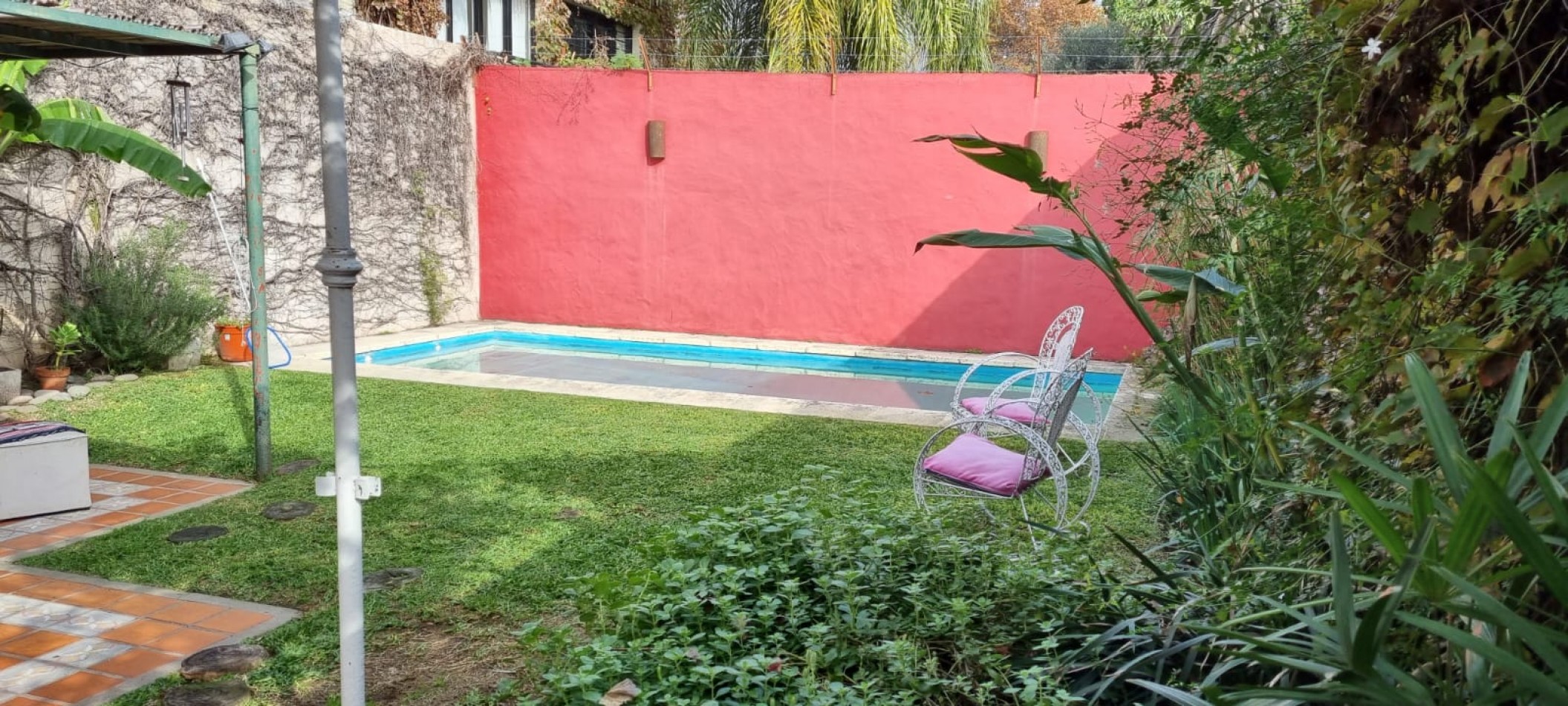 Venta Lindisima Casa Estilo Colonial, en San Isidro con Pileta