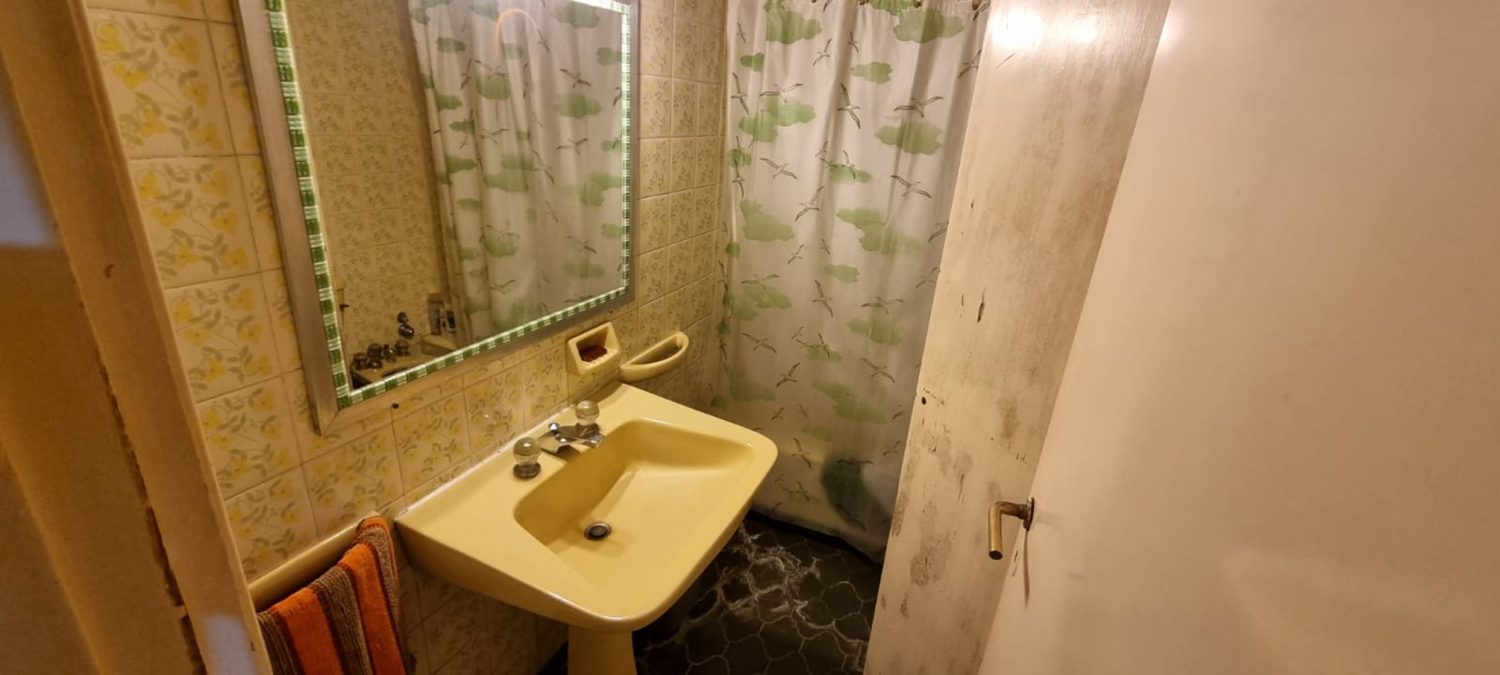 Venta Casa en Acassuso 3 Dormitorios a Refaccionar