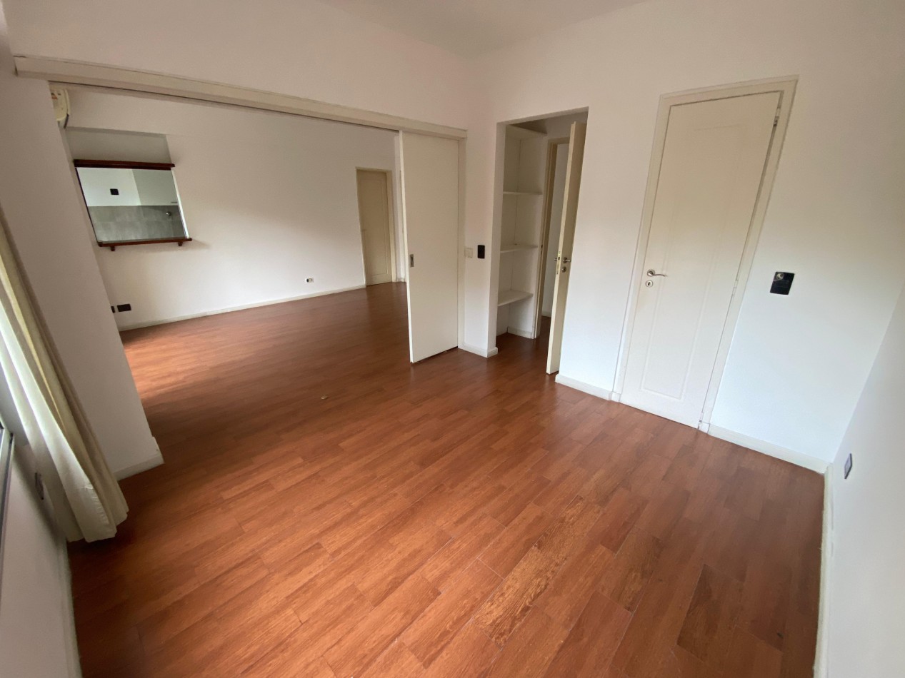 Venta Departamento 2 Ambientes con cochera en San Isidro