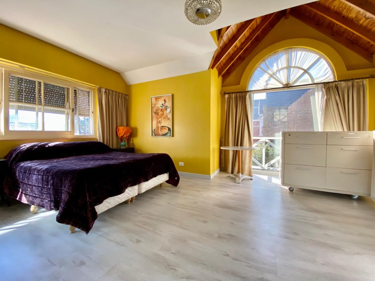 Venta Lindisima Casa en Martinez Vias a Libertador