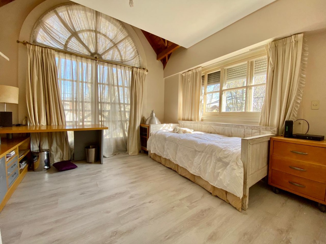 Venta Lindisima Casa en Martinez Vias a Libertador