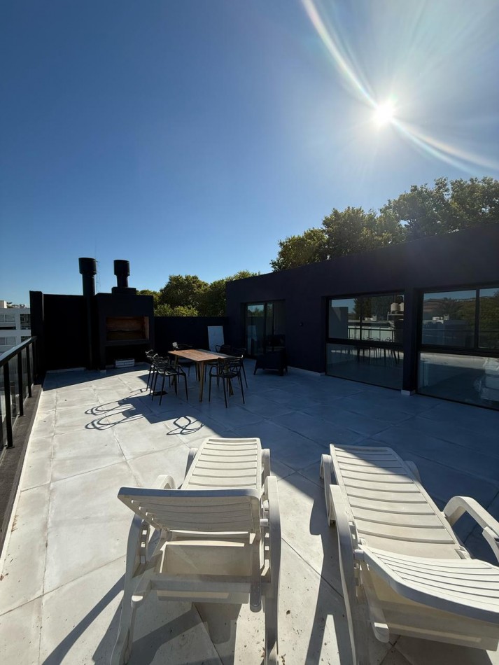 Venta Departamento 3 ambientes con Increible Terraza en Beccar