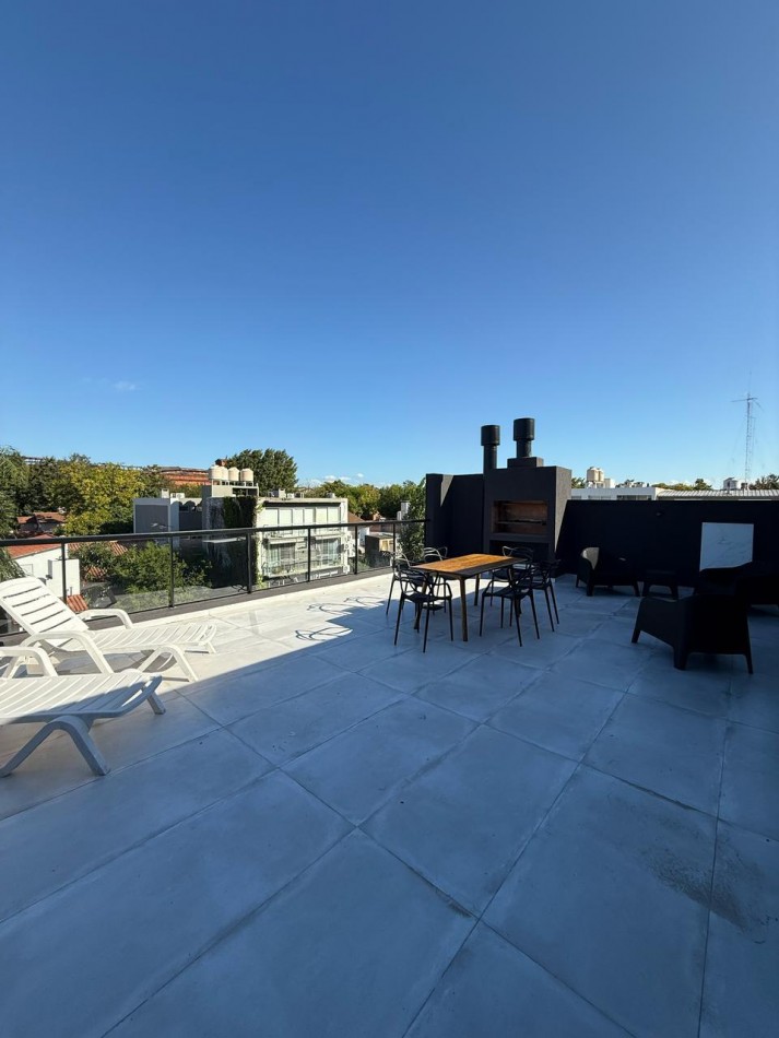 Venta Departamento 3 ambientes con Increible Terraza en Beccar