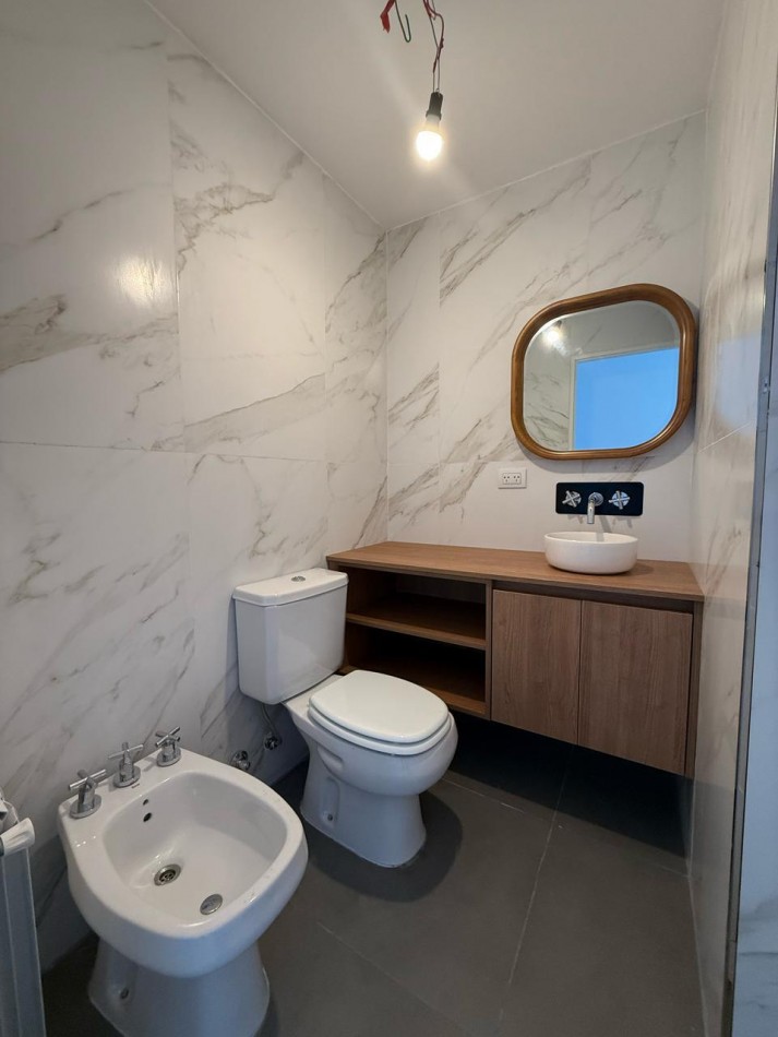Venta Departamento 3 ambientes con Increible Terraza en Beccar