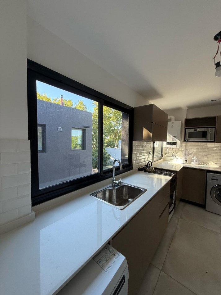 Venta Departamento 3 ambientes con Increible Terraza en Beccar