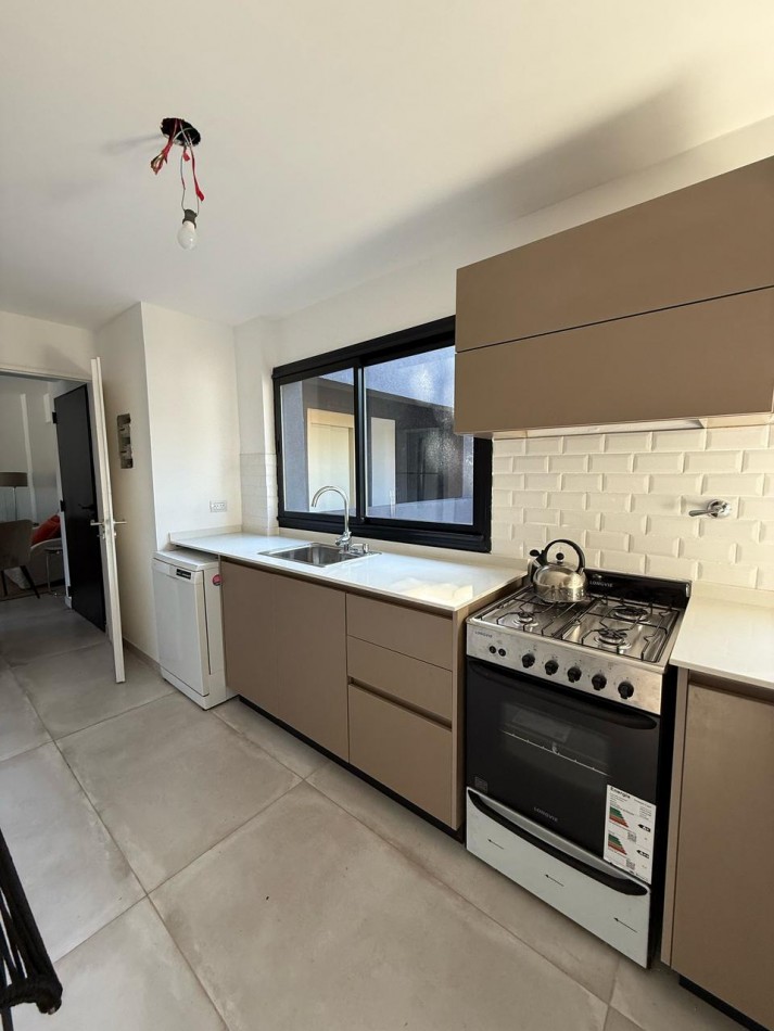 Venta Departamento 3 ambientes con Increible Terraza en Beccar