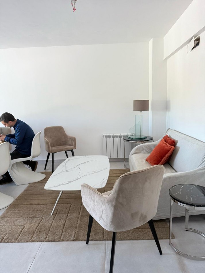 Venta Departamento 3 ambientes con Increible Terraza en Beccar