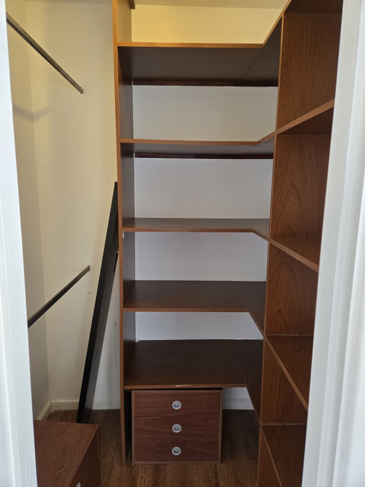 Venta Departamento 2 Ambientes con cochera en San Isidro
