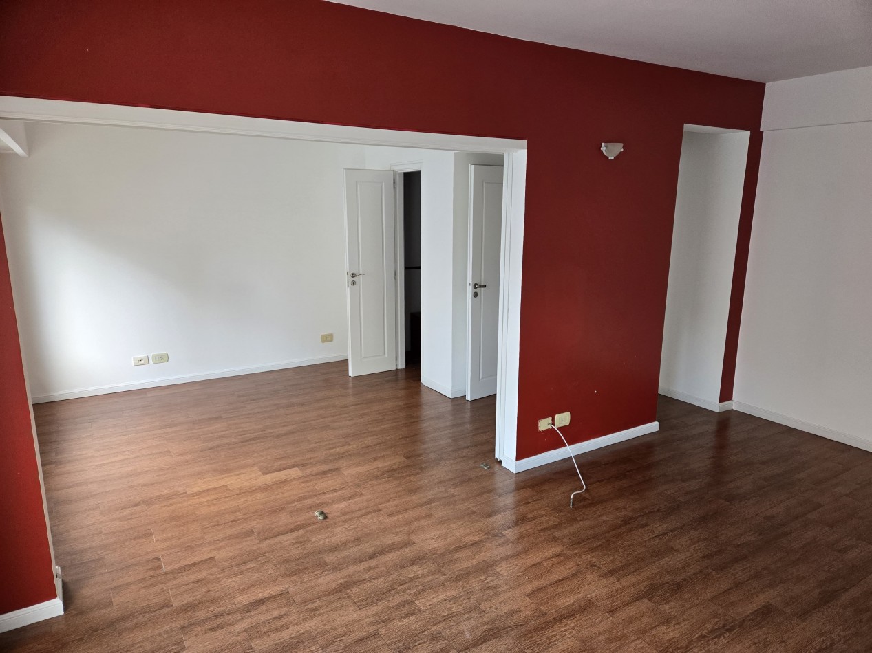 Venta Departamento 2 Ambientes con cochera en San Isidro