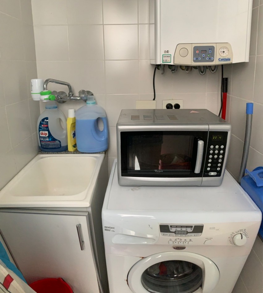 Alquiler Departamento de 3 ambientes con Cochera
