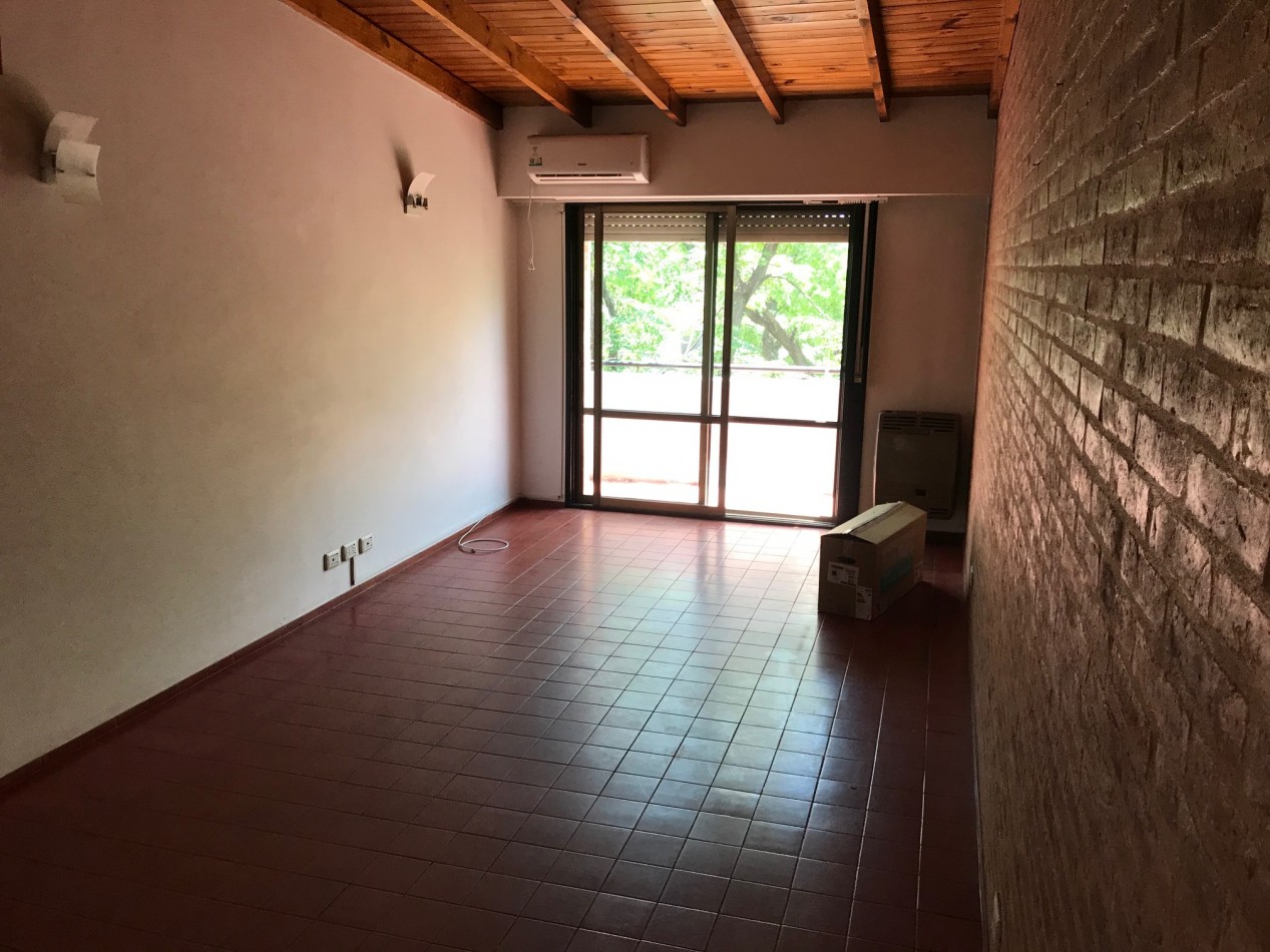 Alquiler Departamento 2 Ambientes en San Isidro