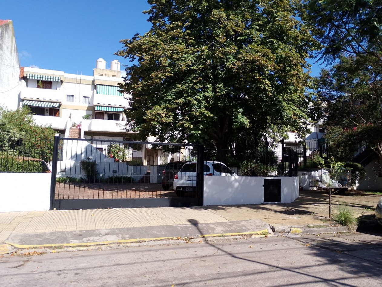 Venta Departamento 3 Ambientes Con Cochera en San Isidro