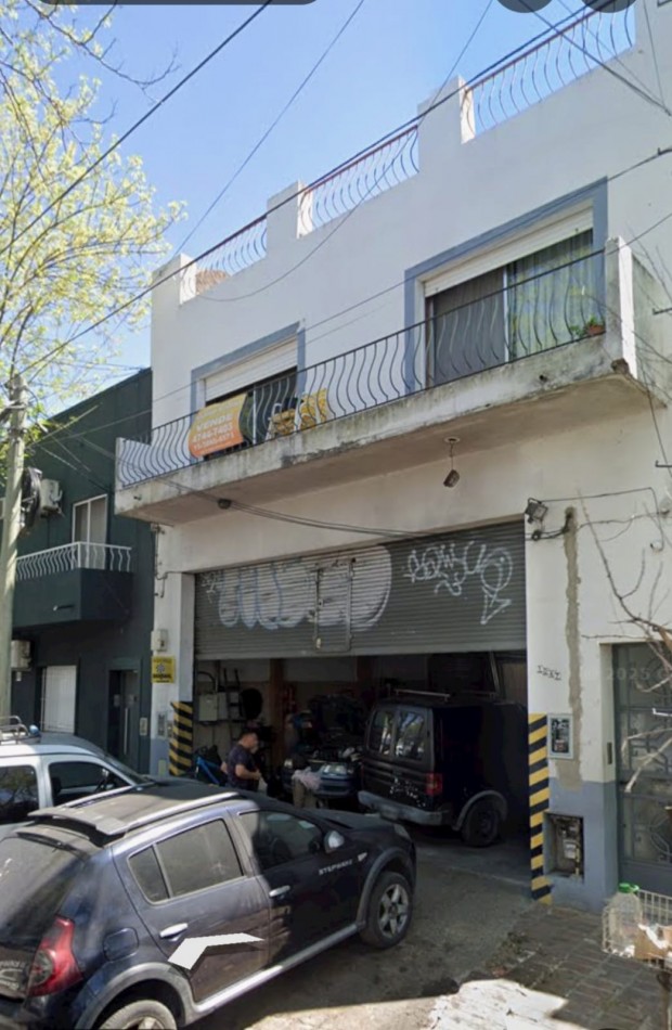 Galpon en venta con vivienda en San Isidro