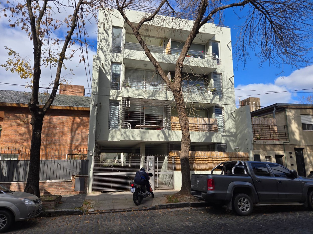 Alquiler Departamento de 2 Ambientes C/Cochera y Pileta en San Isidro