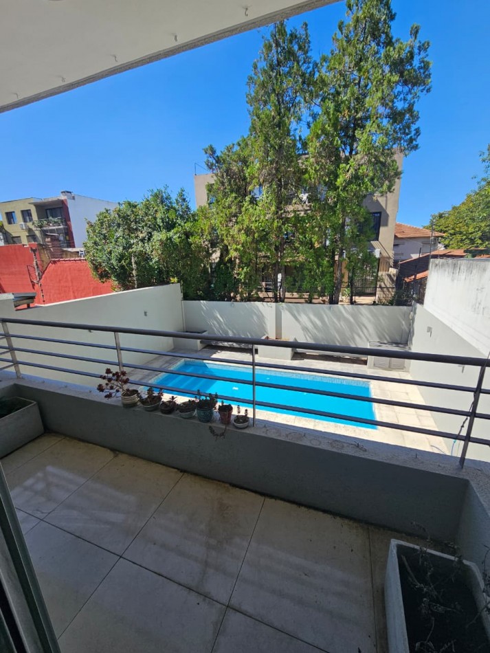 Alquiler Departamento de 3 Ambientes C/Cochera y Pileta en San Isidro