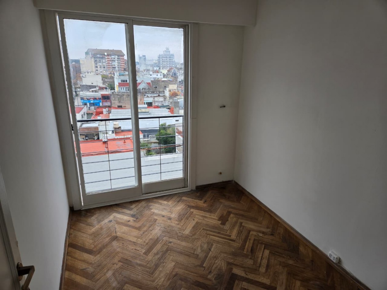 Alquiler Departamento 3 Dormitorios y Dependencias en San Isidro