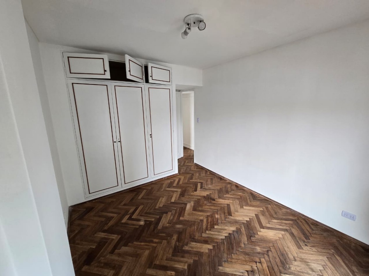Alquiler Departamento 3 Dormitorios y Dependencias en San Isidro