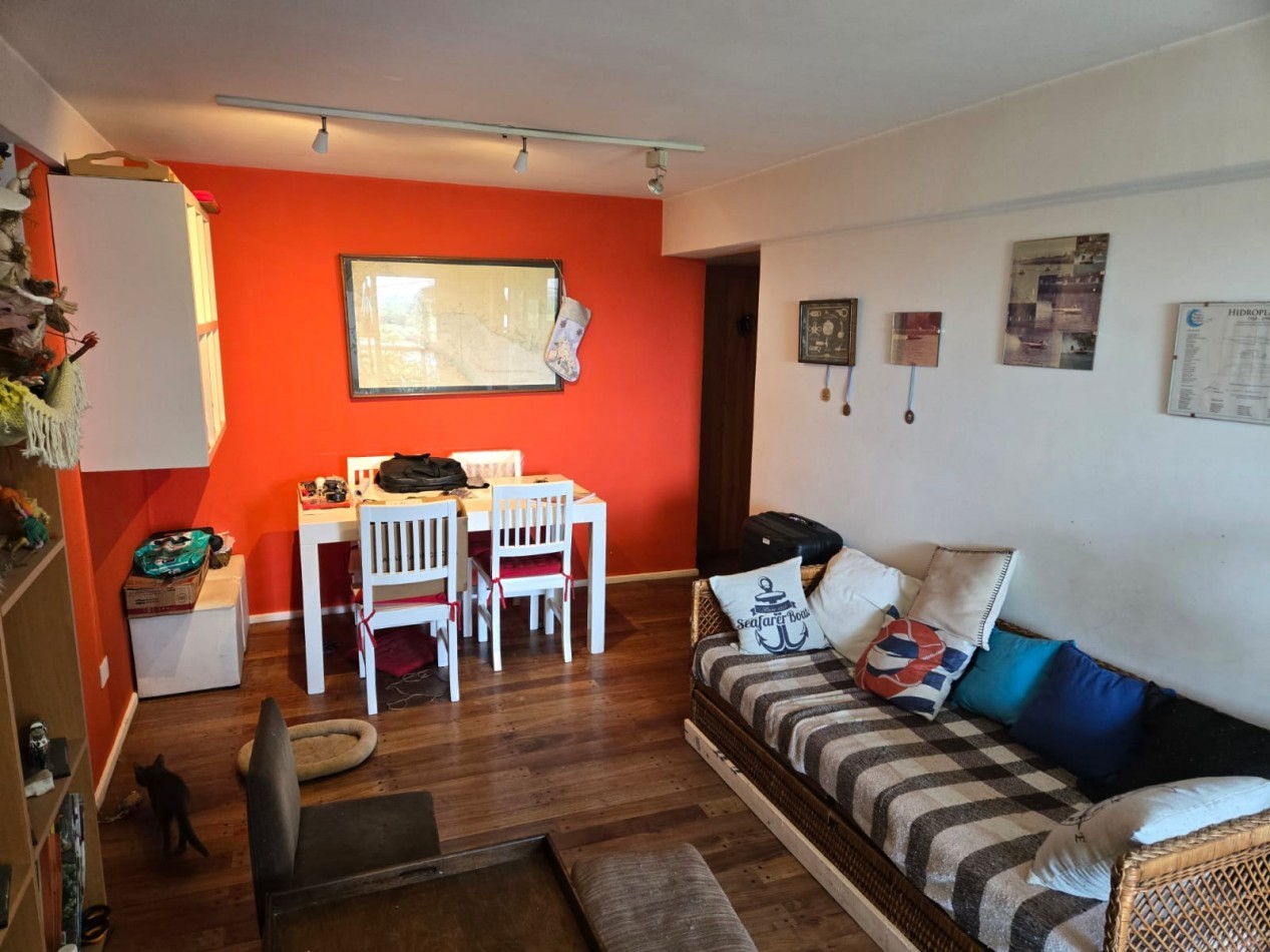 Venta Departamento 2 Ambientes con Cochera en Beccar con Increible Vista al Rio