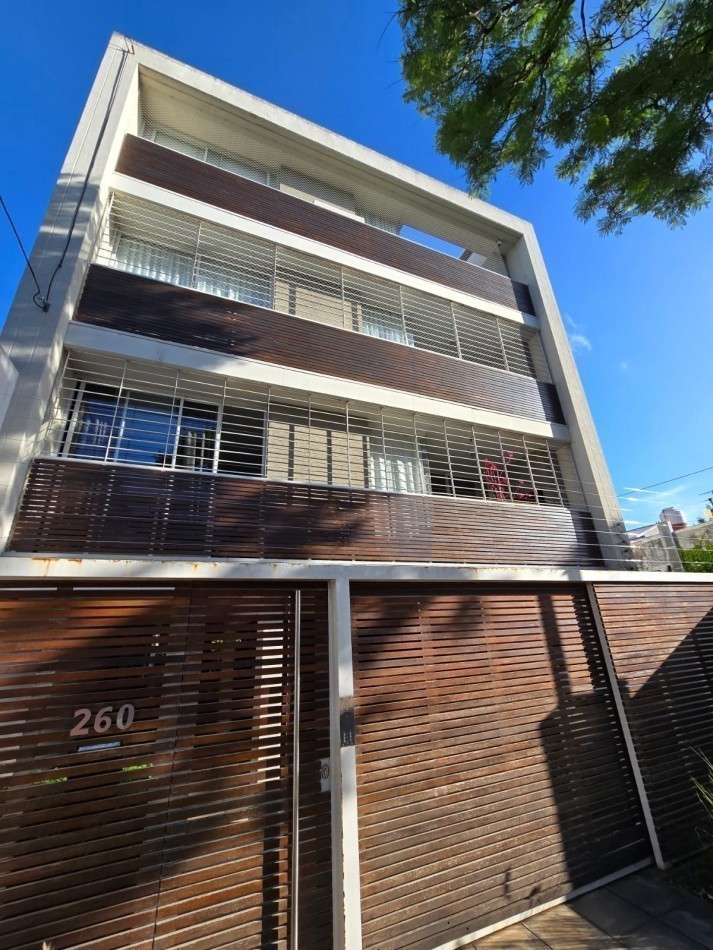 Venta Departamento de 2 ambientes con Cochera en San Isidro