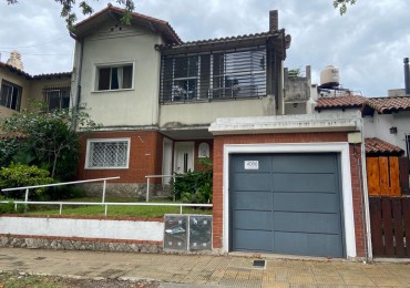 Venta Ph La Lucila 2 Dormitorios, Cochera y Terraza