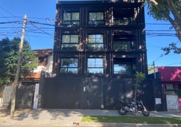 Venta Departamento 3 ambientes con Increible Terraza en Beccar