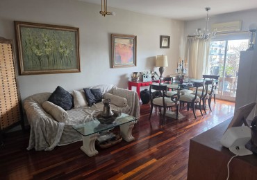 Venta Departamento 2 Ambientes, Sobre Av. F Lacroze en Colegiales.