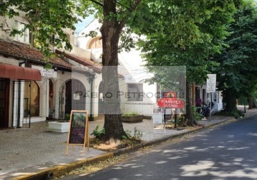 Local en excelente zona