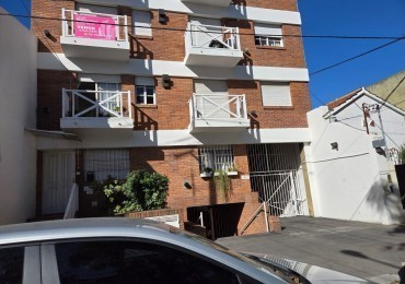 Venta Departamento de 3 Ambientes con Cochera en Beccar