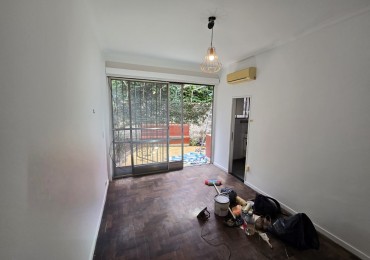 Departamento de 2 Ambientes con patio en el centro de San Isidro